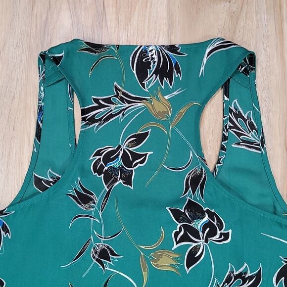 🔺️Cabi Green "Zoe" Falling Flowers Peplum Sleeveless Top Small - Picture 5 of 11
